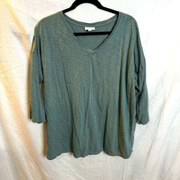 J. Jill Tops - J Jill V-Neck Back Button Tunic Size L